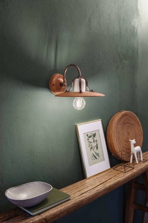 ceramiczny kinkiet Ferroluce Bologna korytarz styl rustykalny