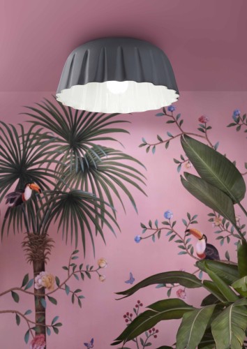 lampa sufitowa Ferroluce w salonie nowoczesnym