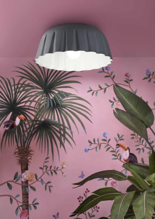 lampa sufitowa Ferroluce w salonie nowoczesnym