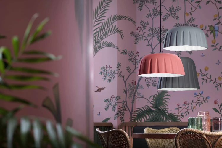 lampa wisząca Ferroluce Madame Gres w salonie eleganckim